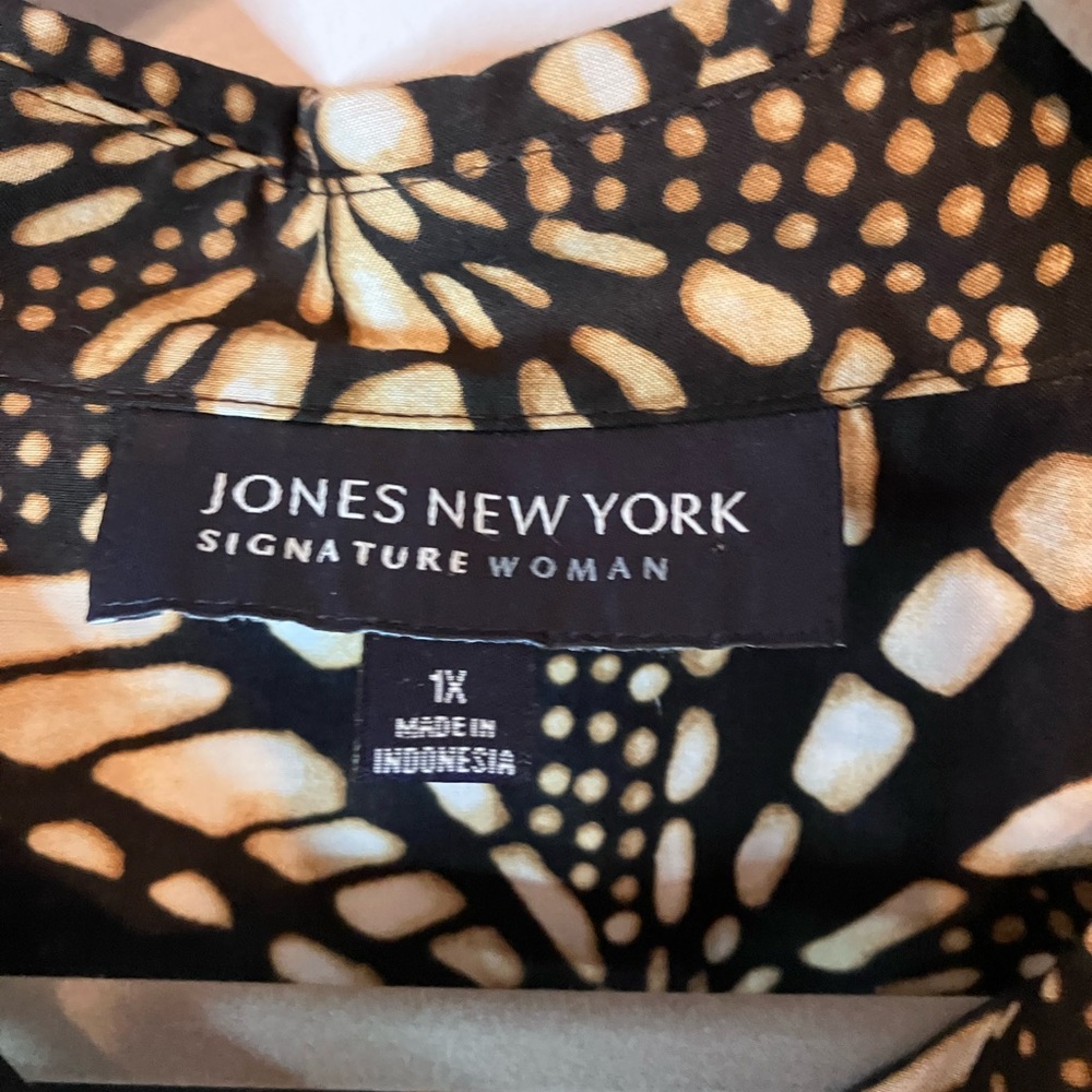NWT Jones New York Geometric Print Button-down 1X Plus size 100% cotton - Picture 2 of 8